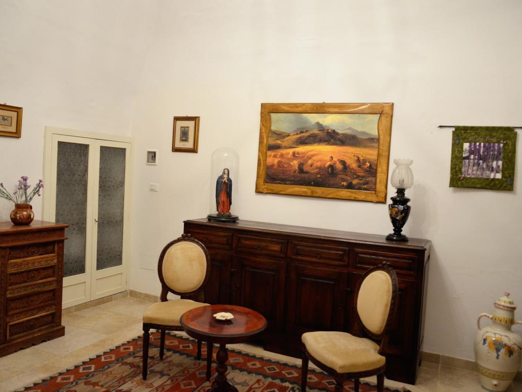 B&B Le Due Corti Martignano Exterior foto