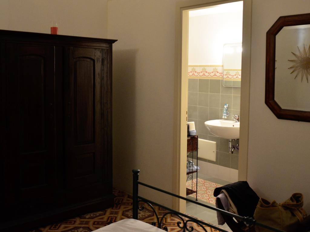 B&B Le Due Corti Martignano Habitación foto